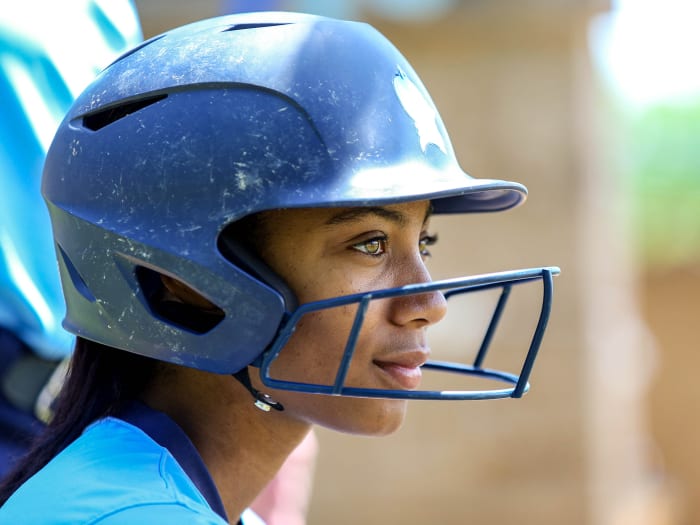 mone-davis-inline1.jpg